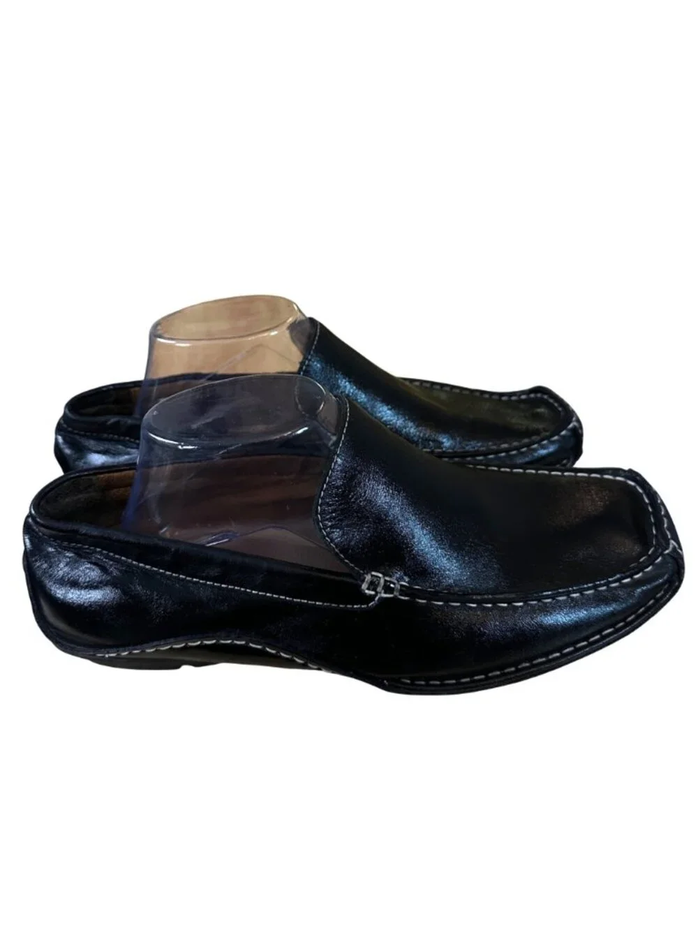 Steve Madden Size 8.5 Upper Leather Slip-On Loafers Contrast Stitching Black